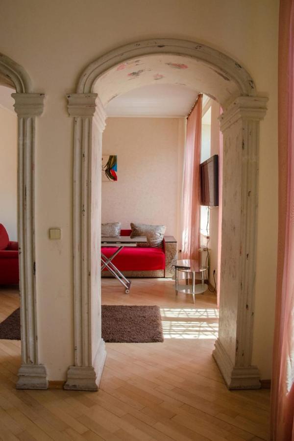 Svobody Avenue Apartment Lviv Extérieur photo